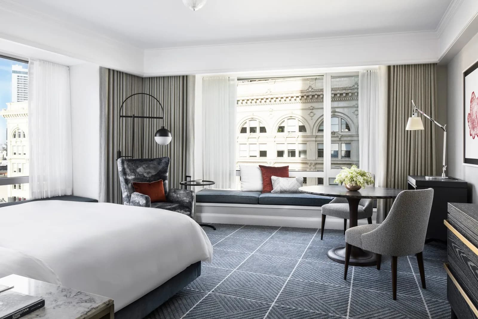 bedroom-suite