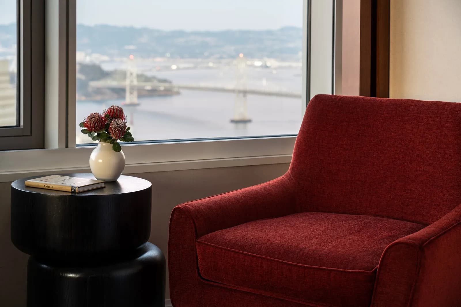 interior-windowseat