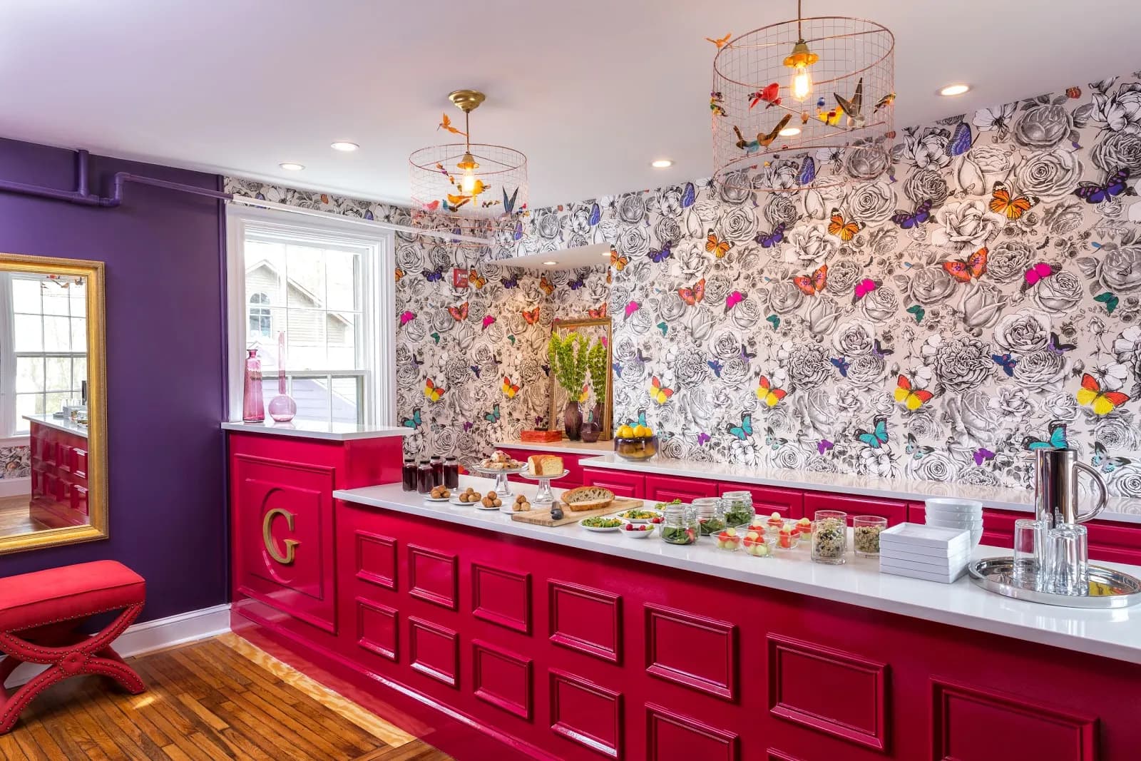 gilded_dining_breakfastcounter