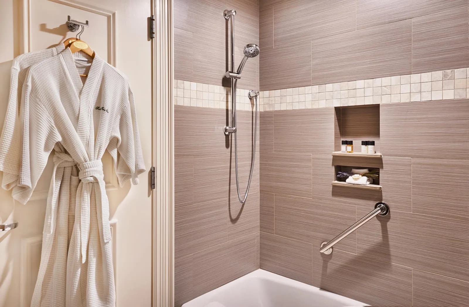 bathroom-shower