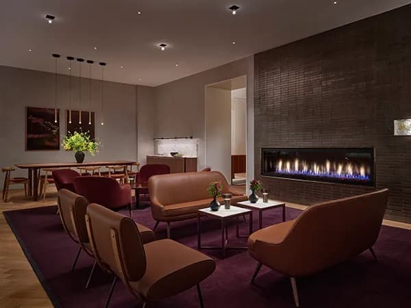 hotelakabackbay_interior_lounge
