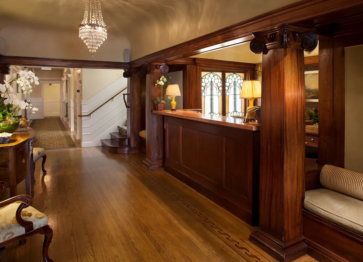 interior-lobby