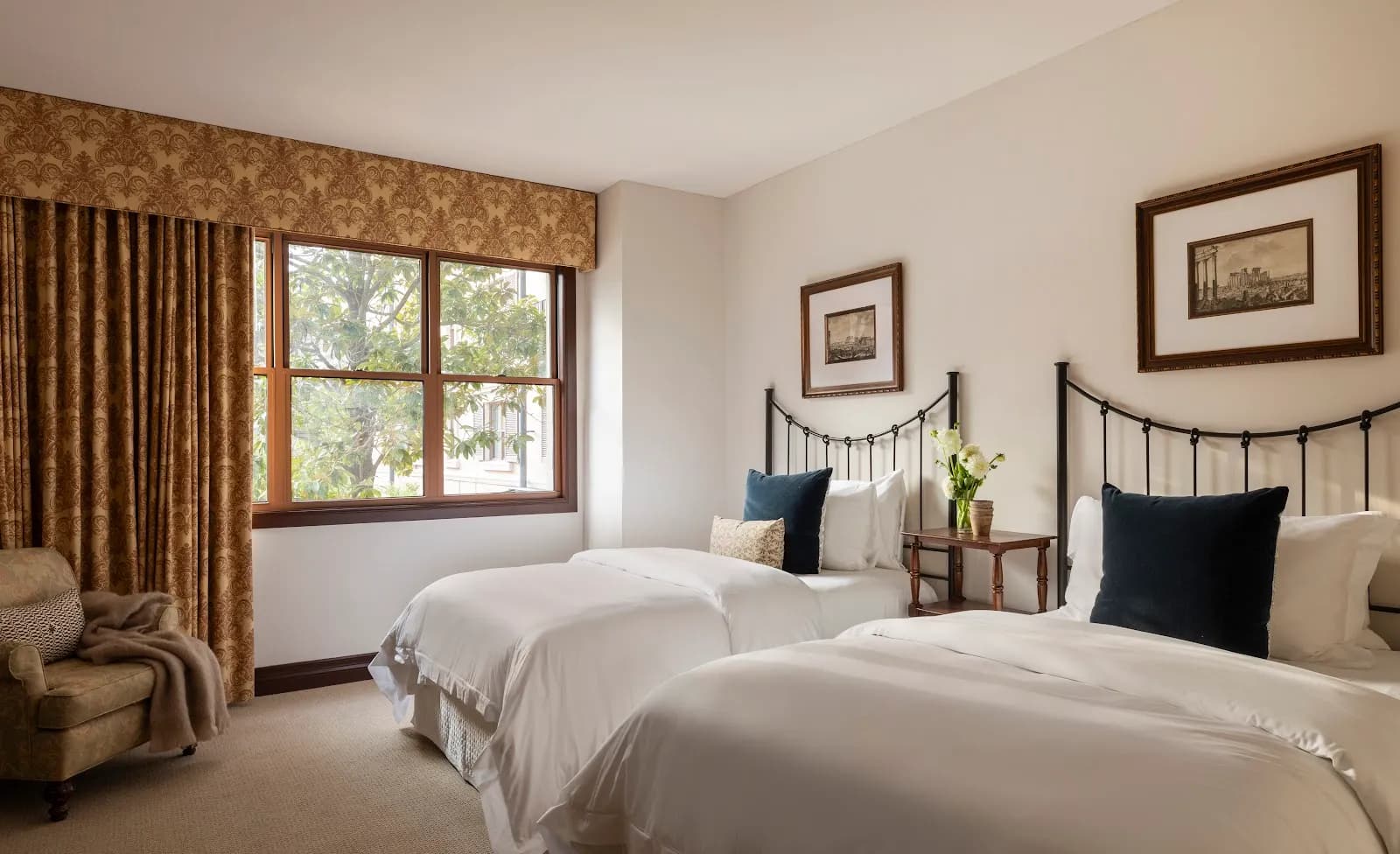 bedroom-twinbeds