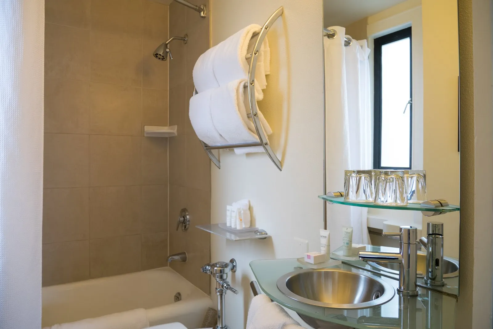 bathroom-shower