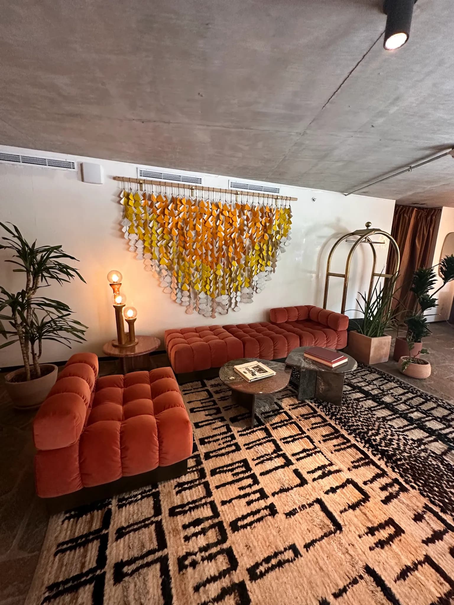 interior-lounge