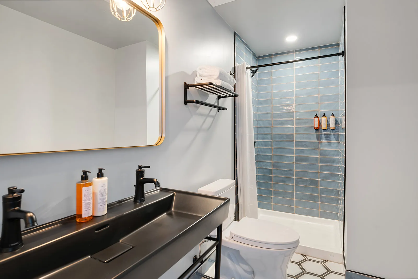bathroom-shower
