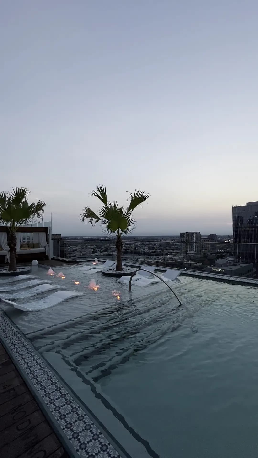 amenities-pool-3