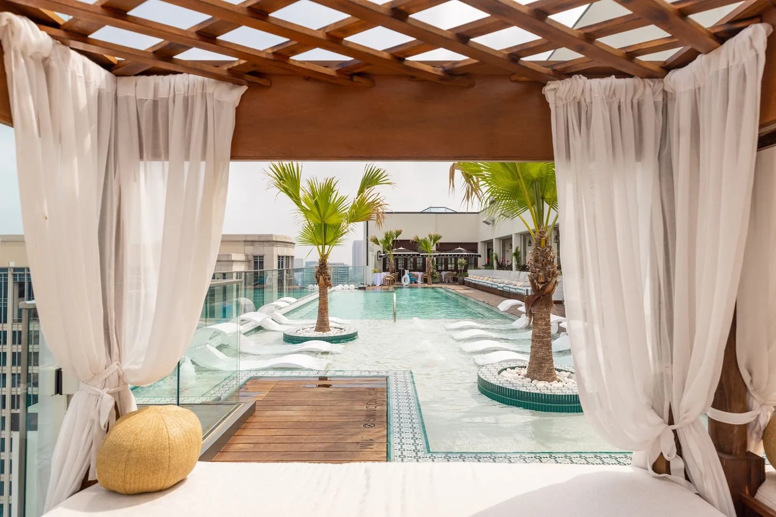 amenities-pool-5