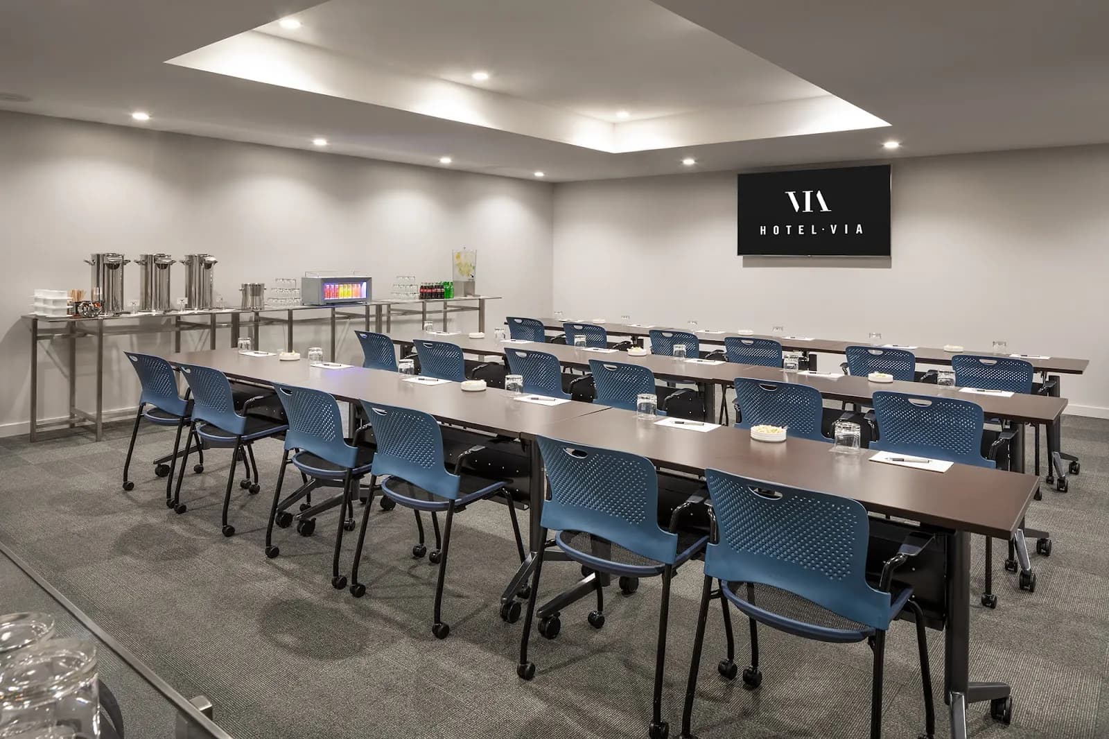 amenities-meetingroom