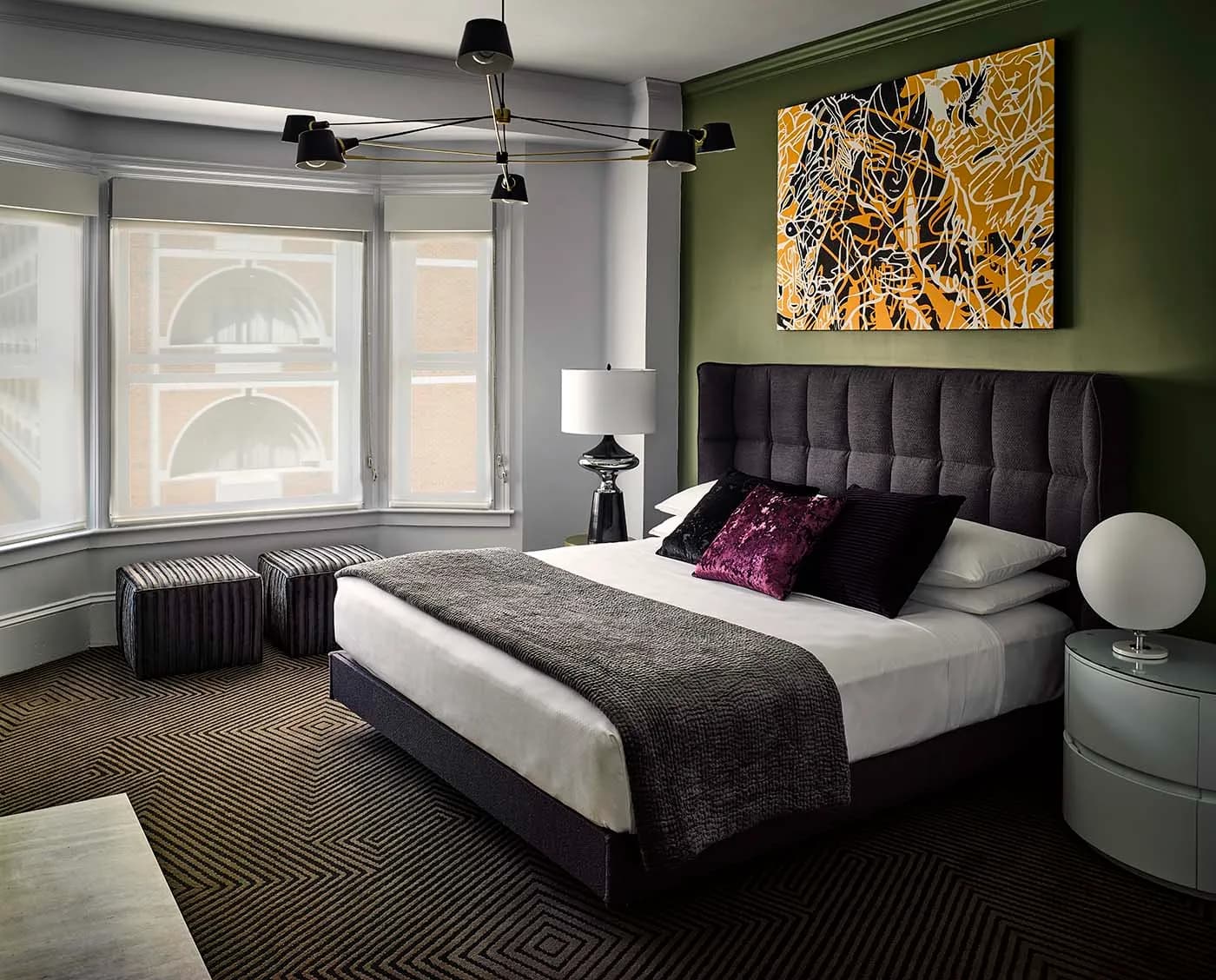 bedroom-kingbed-2