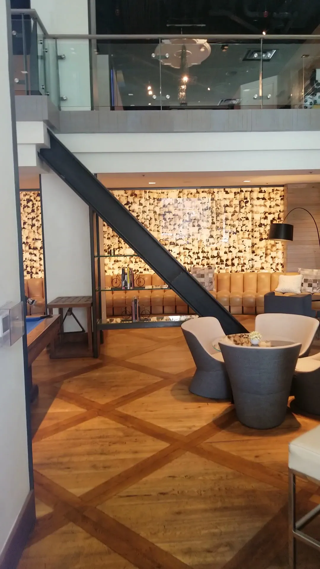 interior-lobby