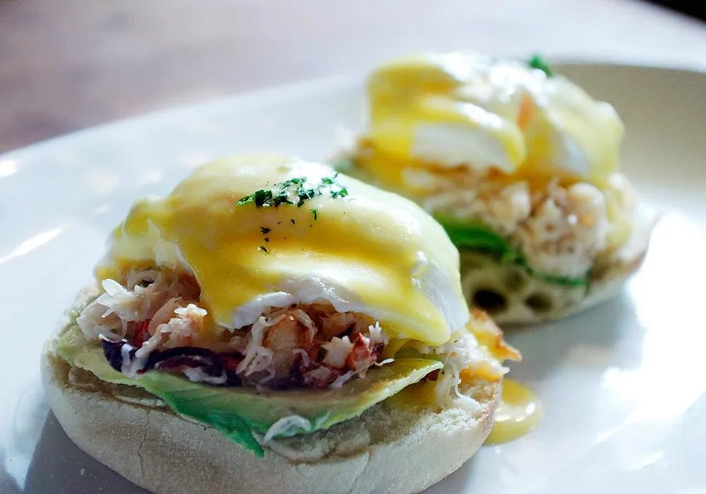 food-eggsbenedict