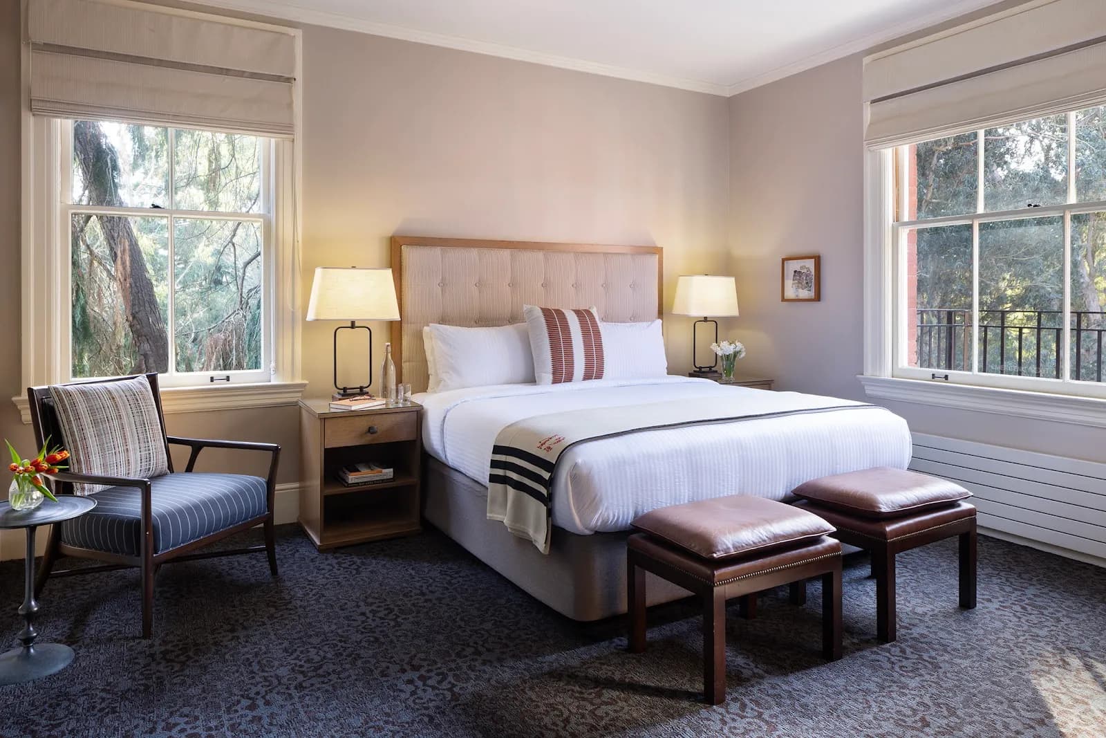 bedroom-kingbed-2