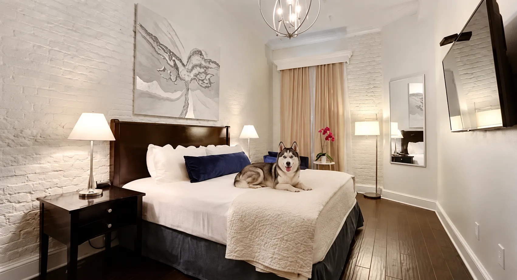 La Galerie Hotel - Photo 1