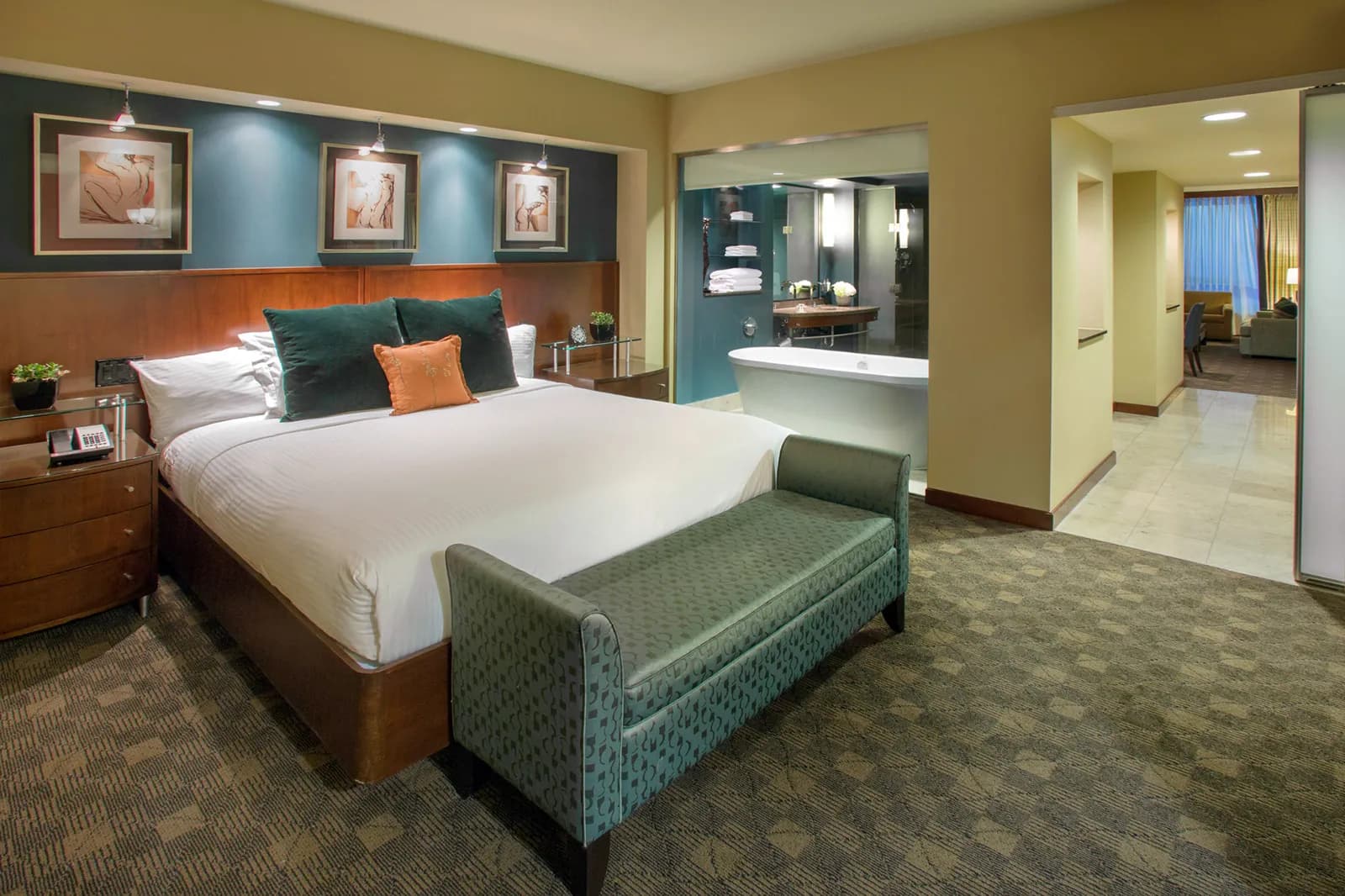 bedroom-suite-2