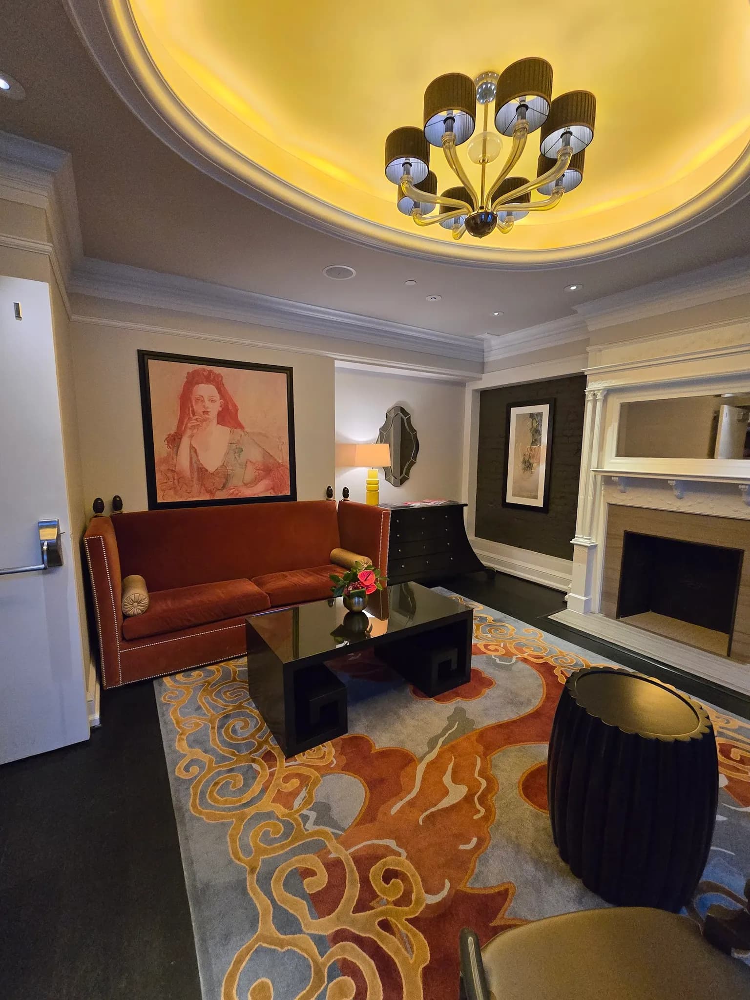 interior-lounge