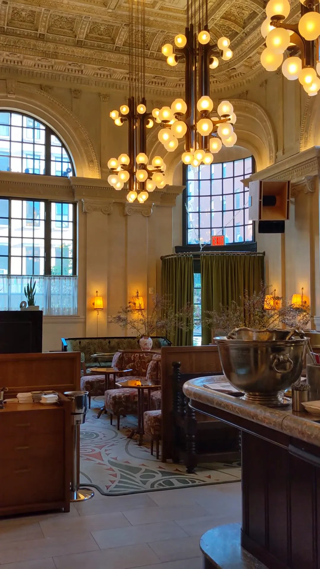 interior-lobby