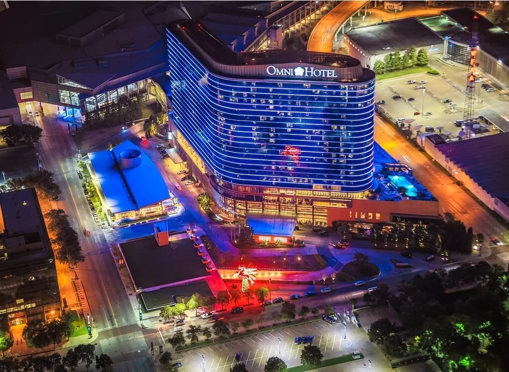 exterior-nightview