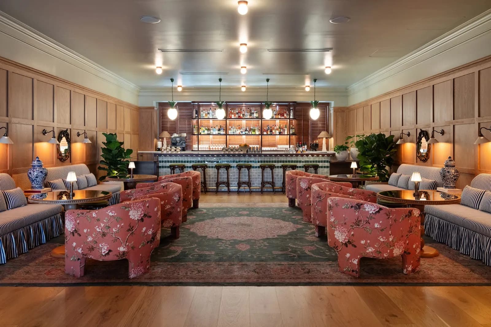 dining-loungeseating