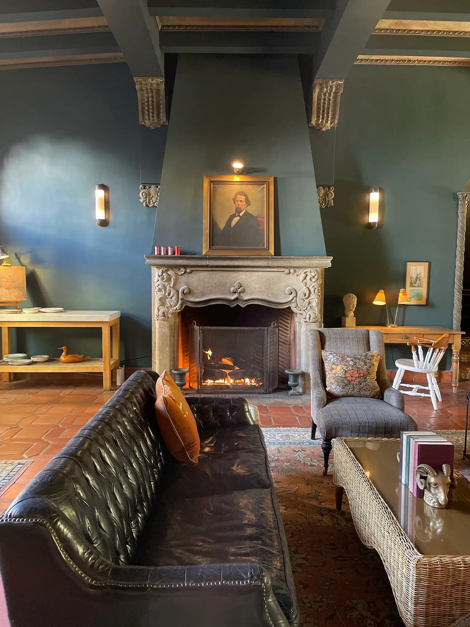 interior-lounge-2