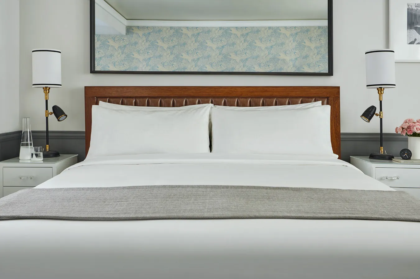 bedroom-kingbed-2