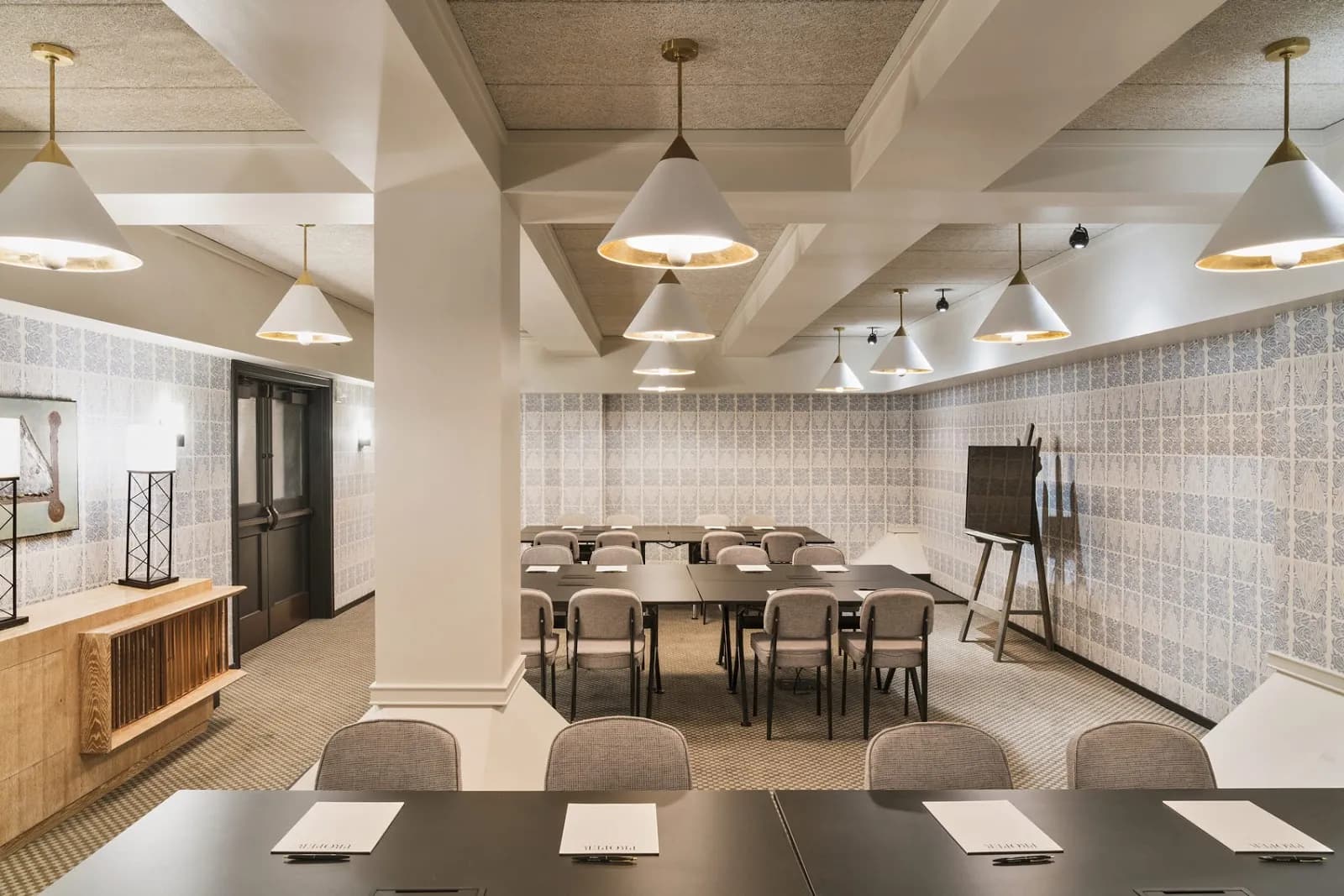 interior-meetingroom