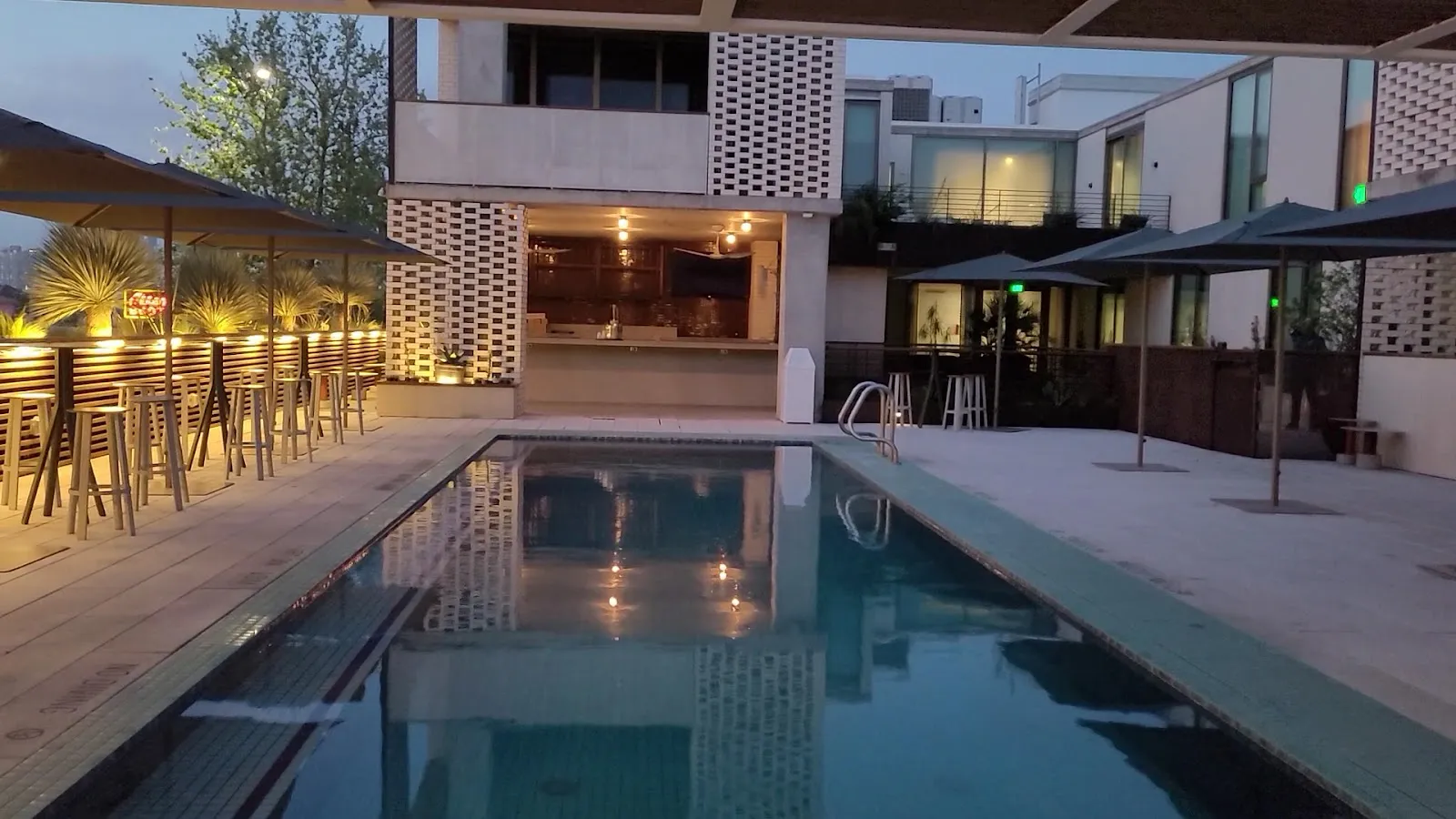 amenities-pool-2