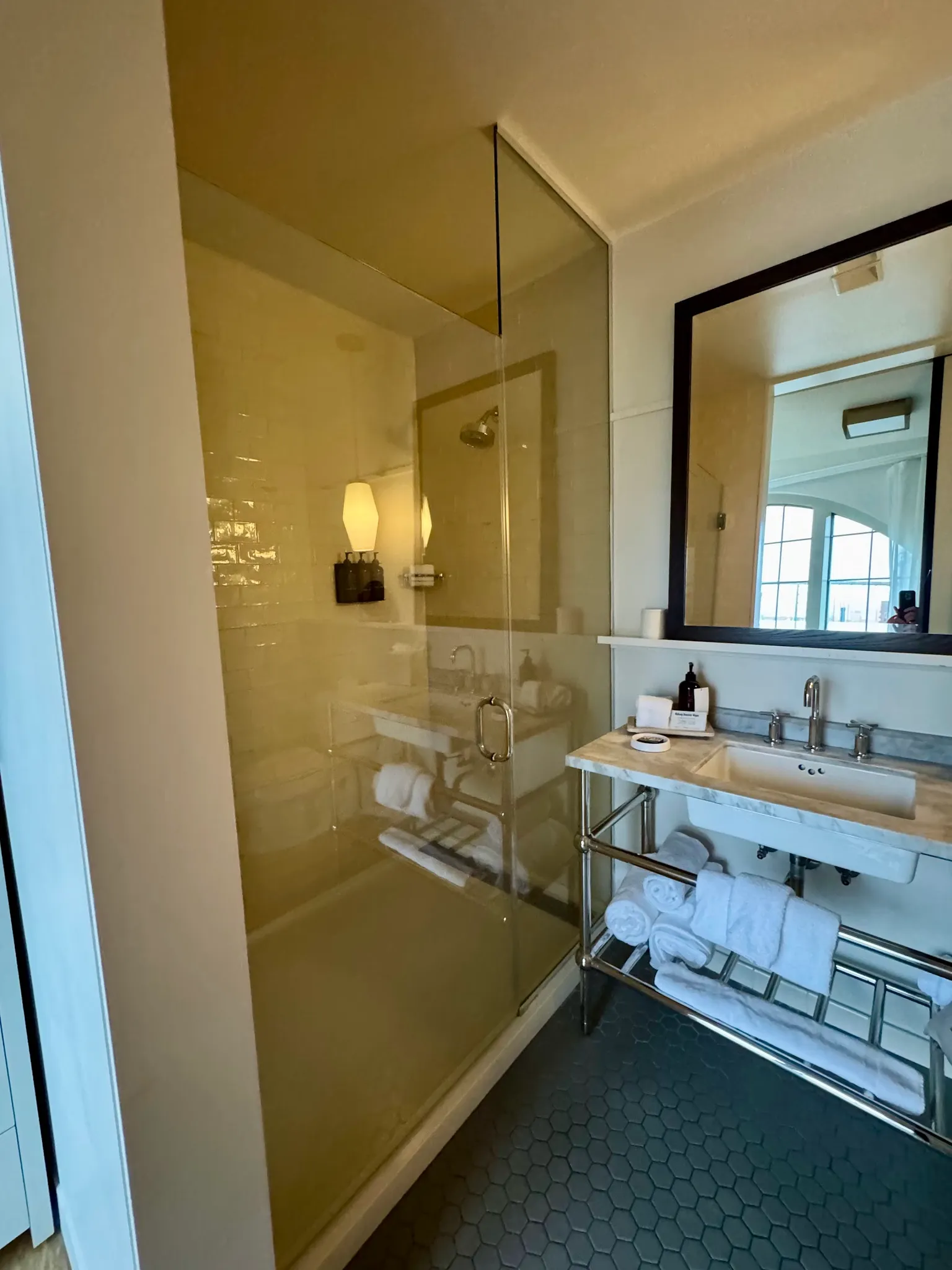 bathroom-shower