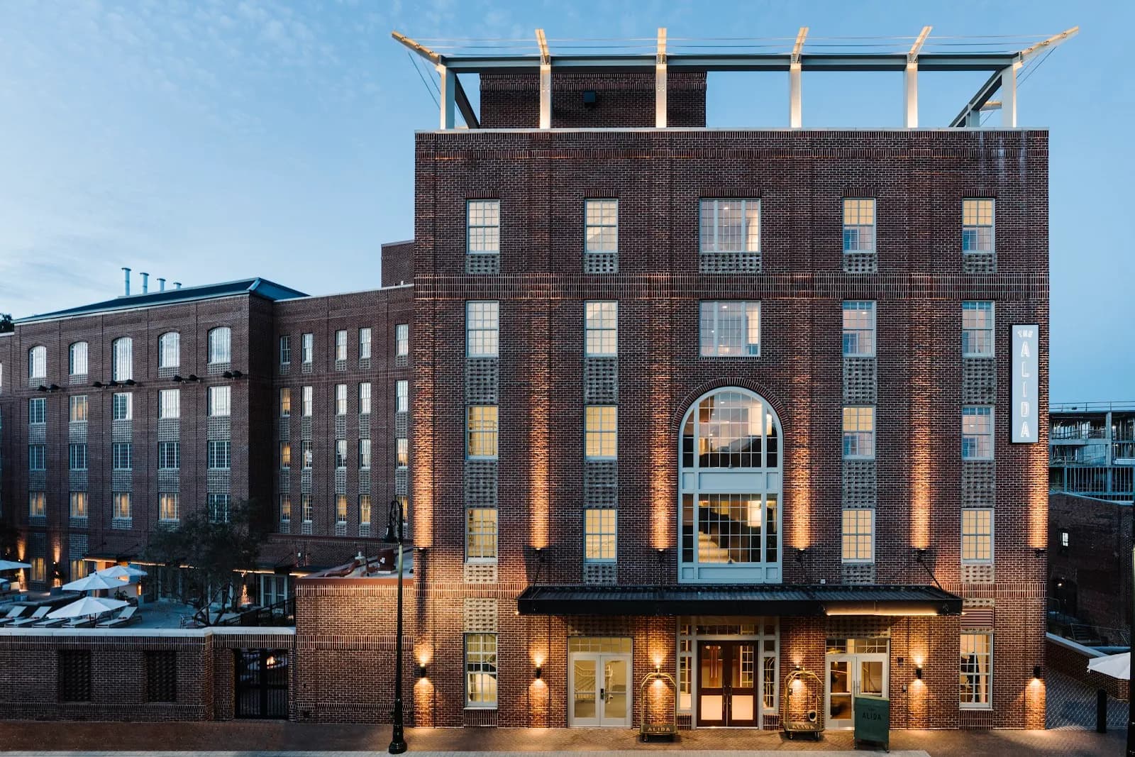 thealida_exterior_facade