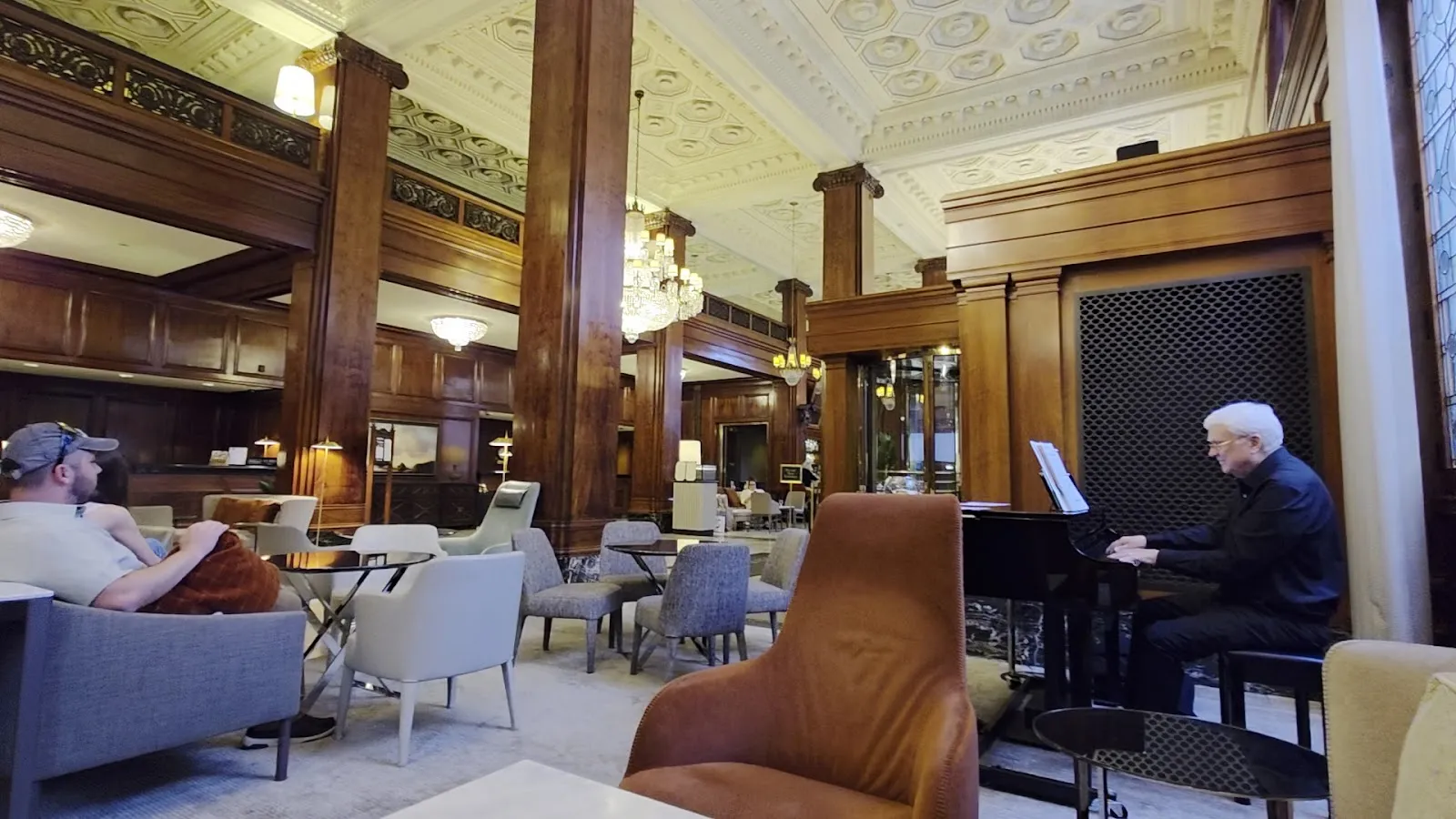 interior-lobby