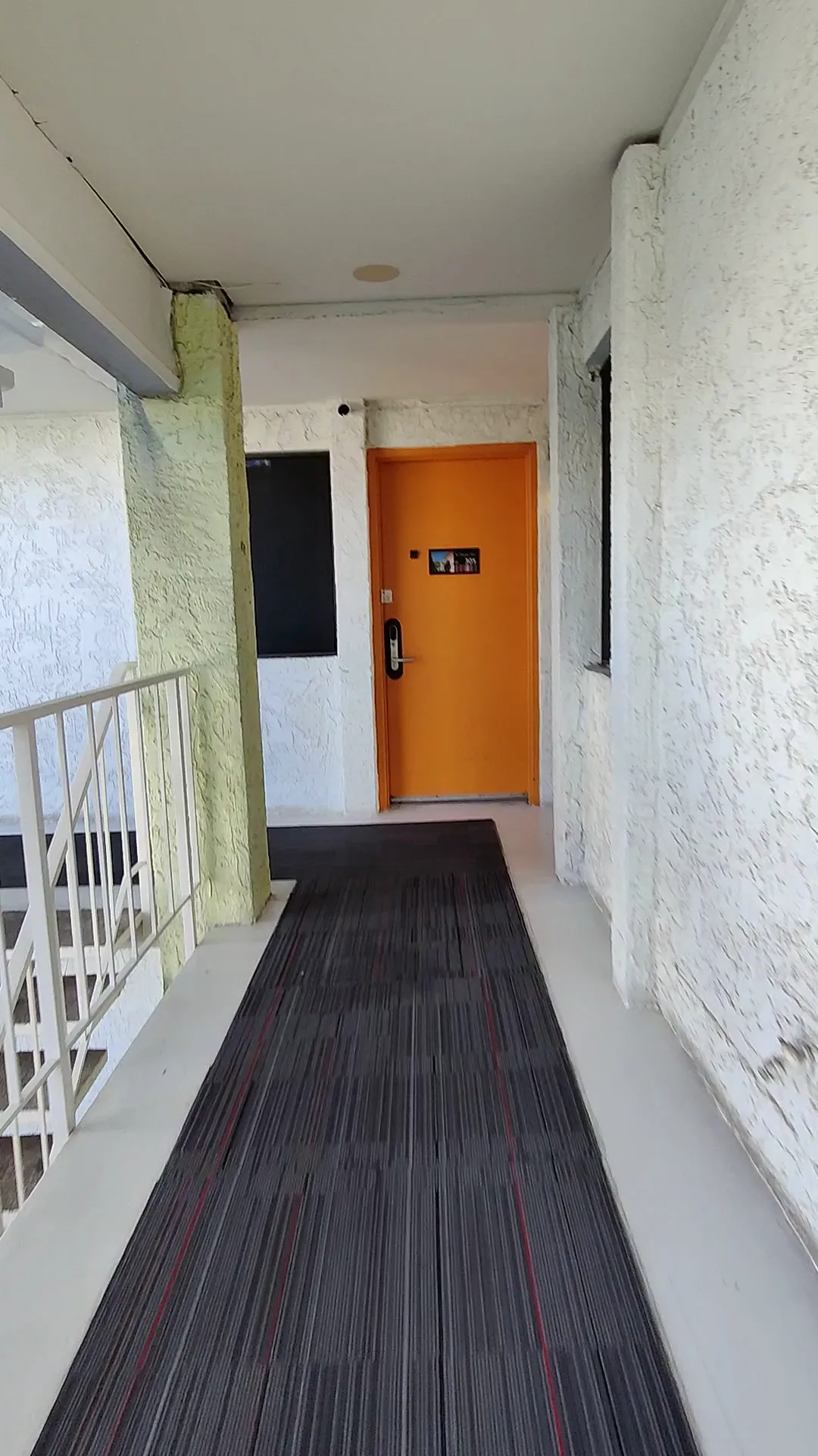 exterior-corridor