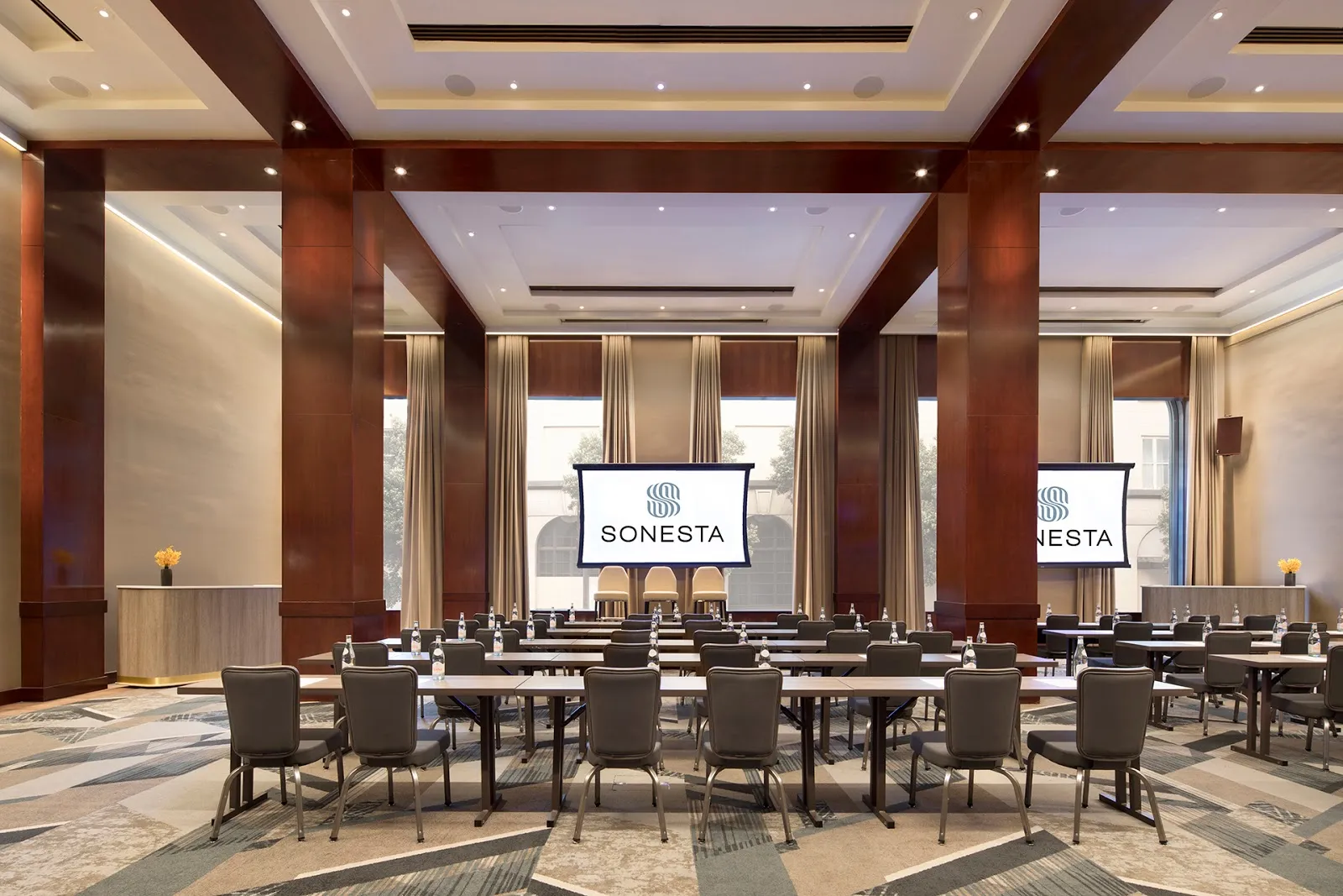 amenities-meetingroom