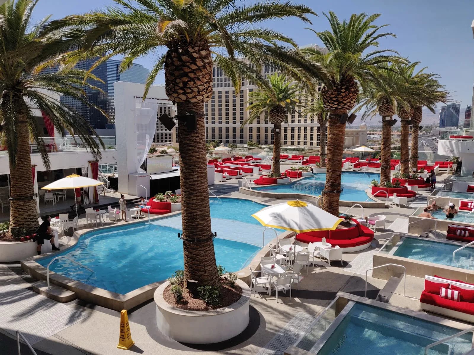amenities-pool-2