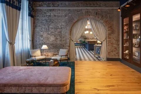 interior-lobby