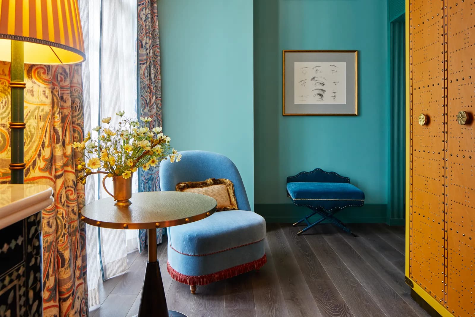 interior-sittingarea