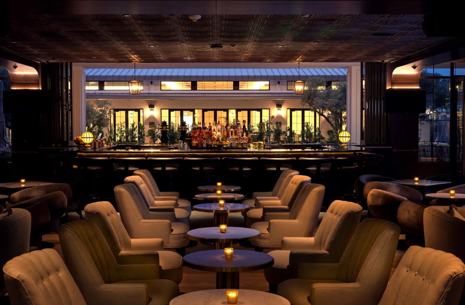 dining-barlounge