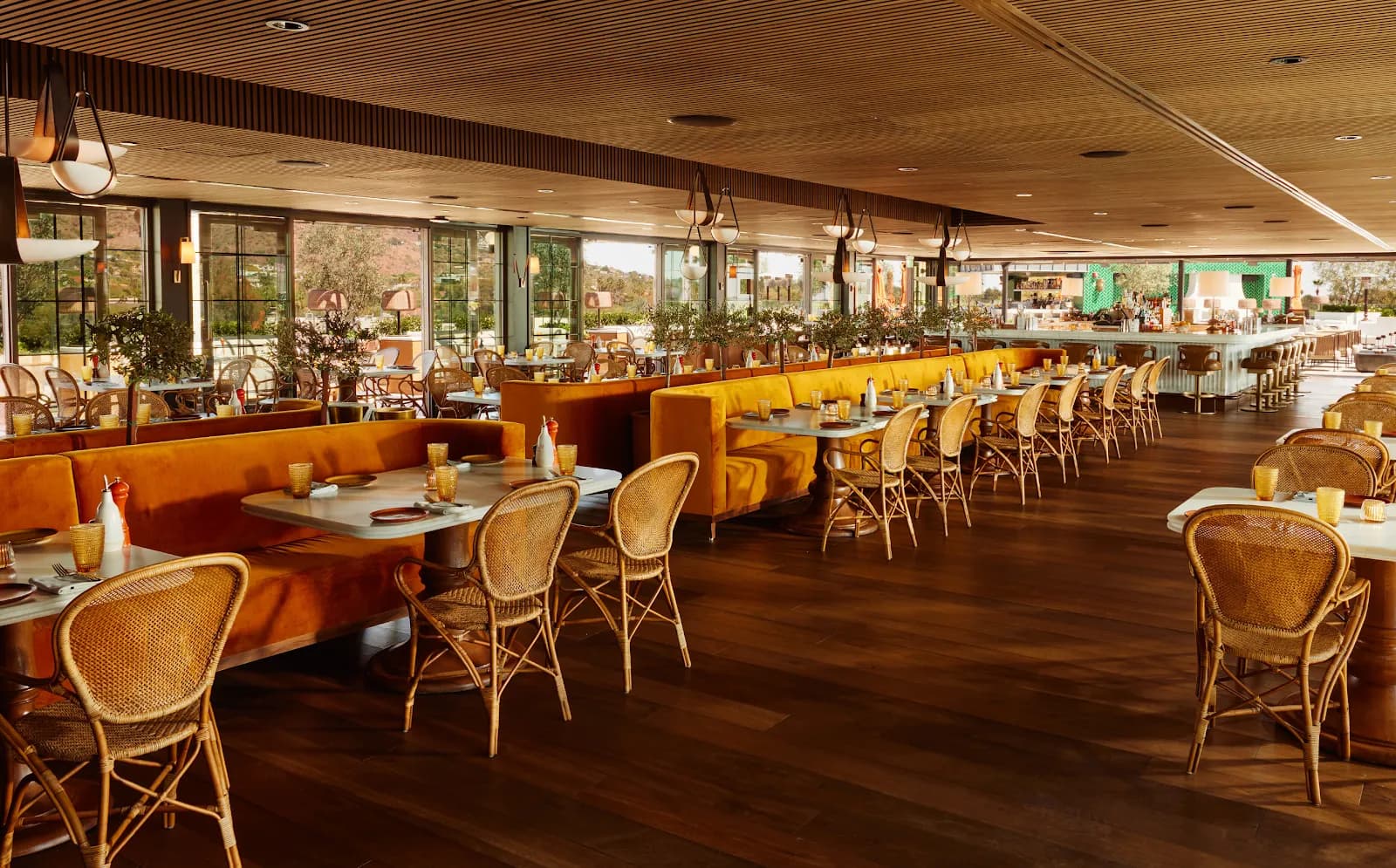 dining-restaurantseating