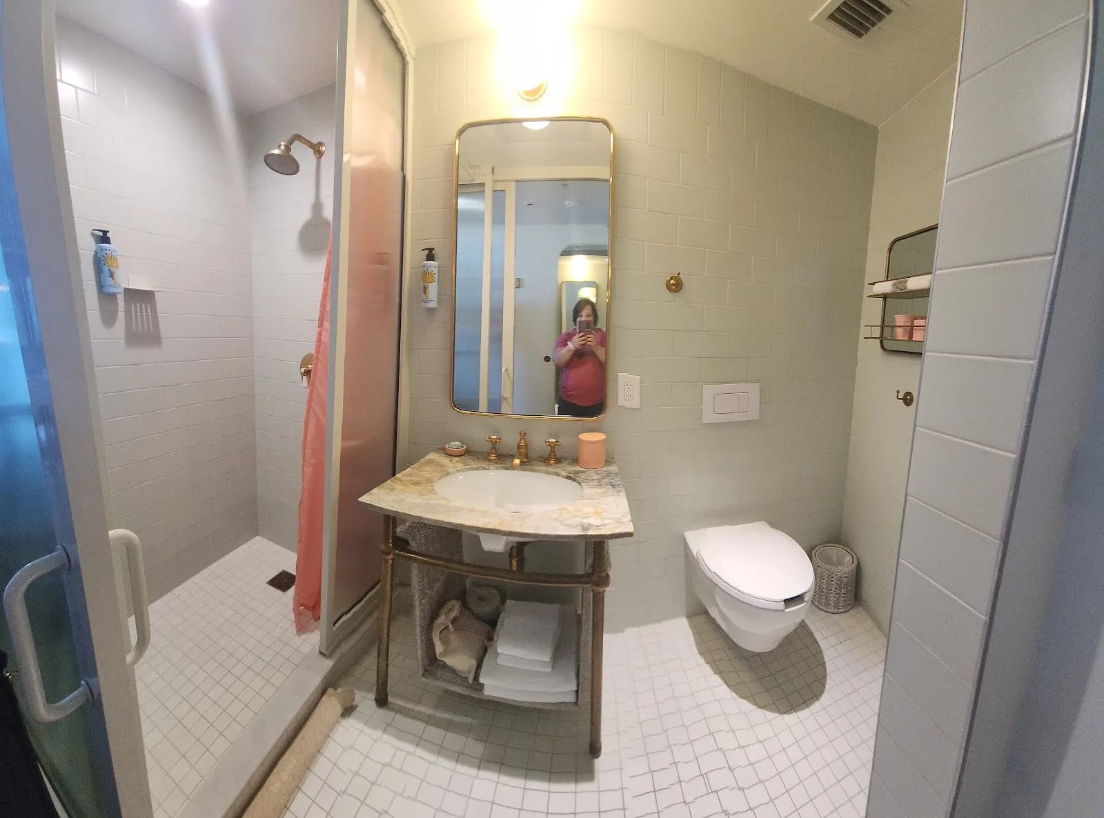 bathroom-vanity