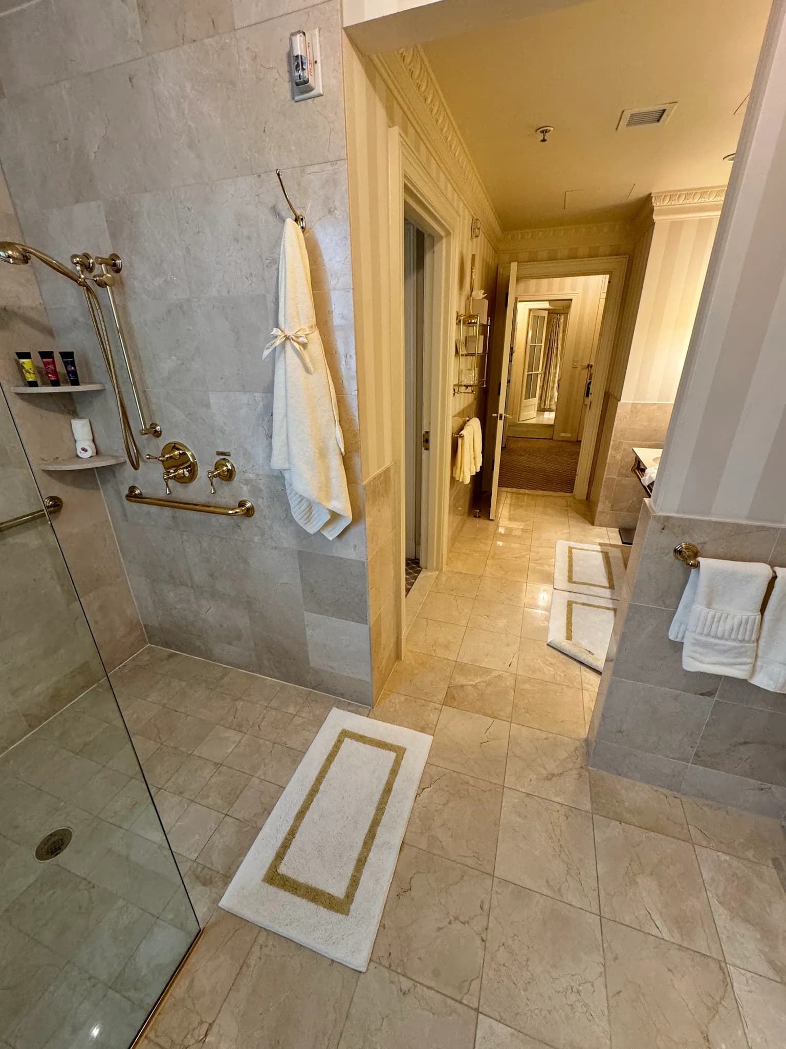 bathroom-shower