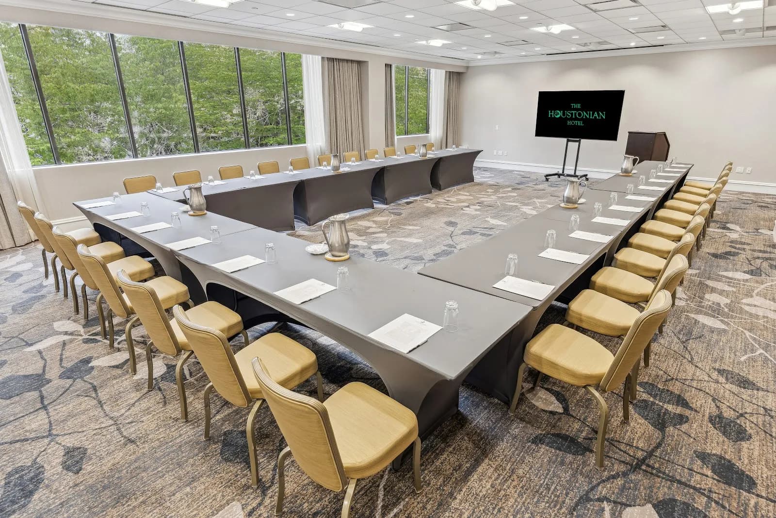 amenities-meetingroom