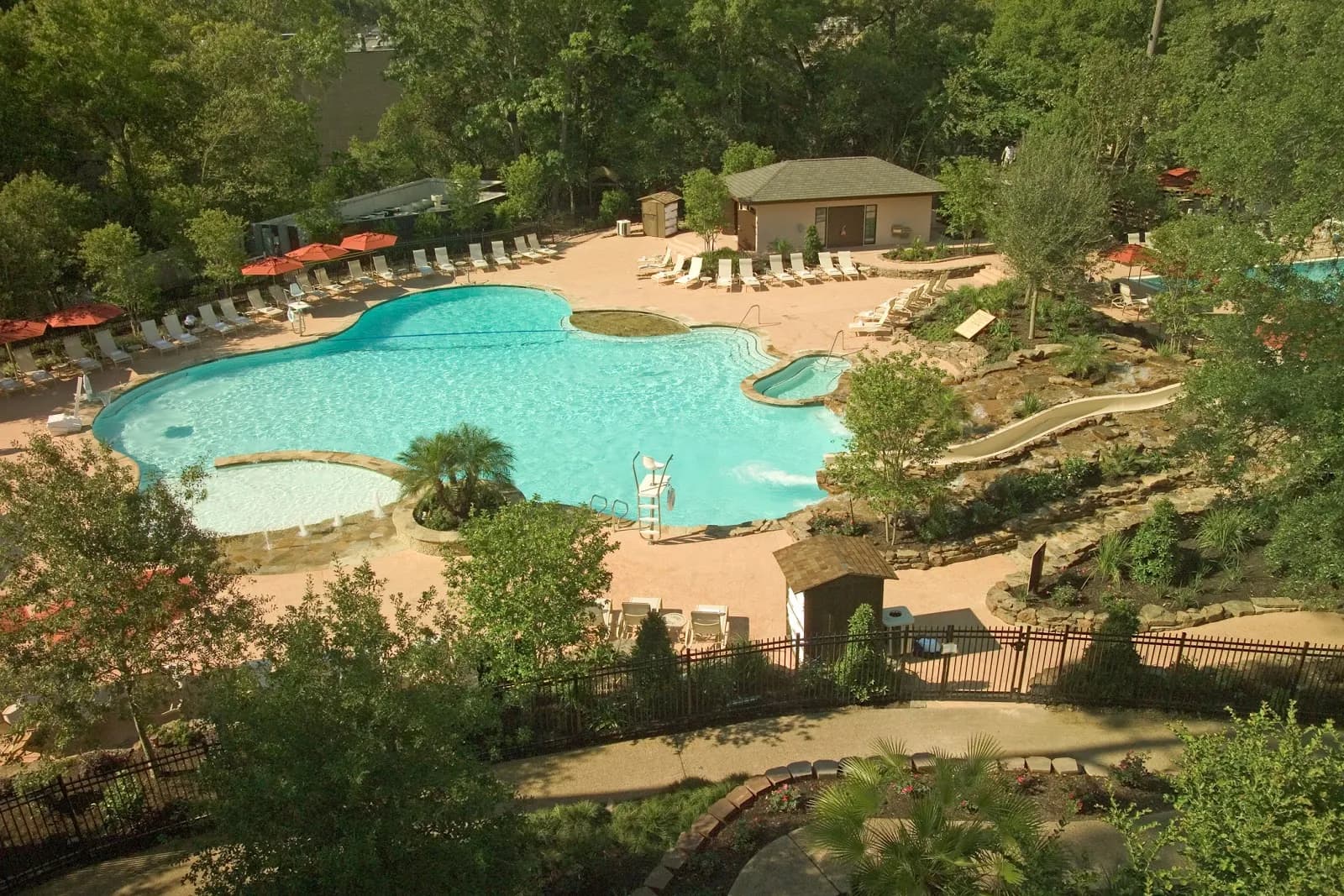 amenities-pool-2
