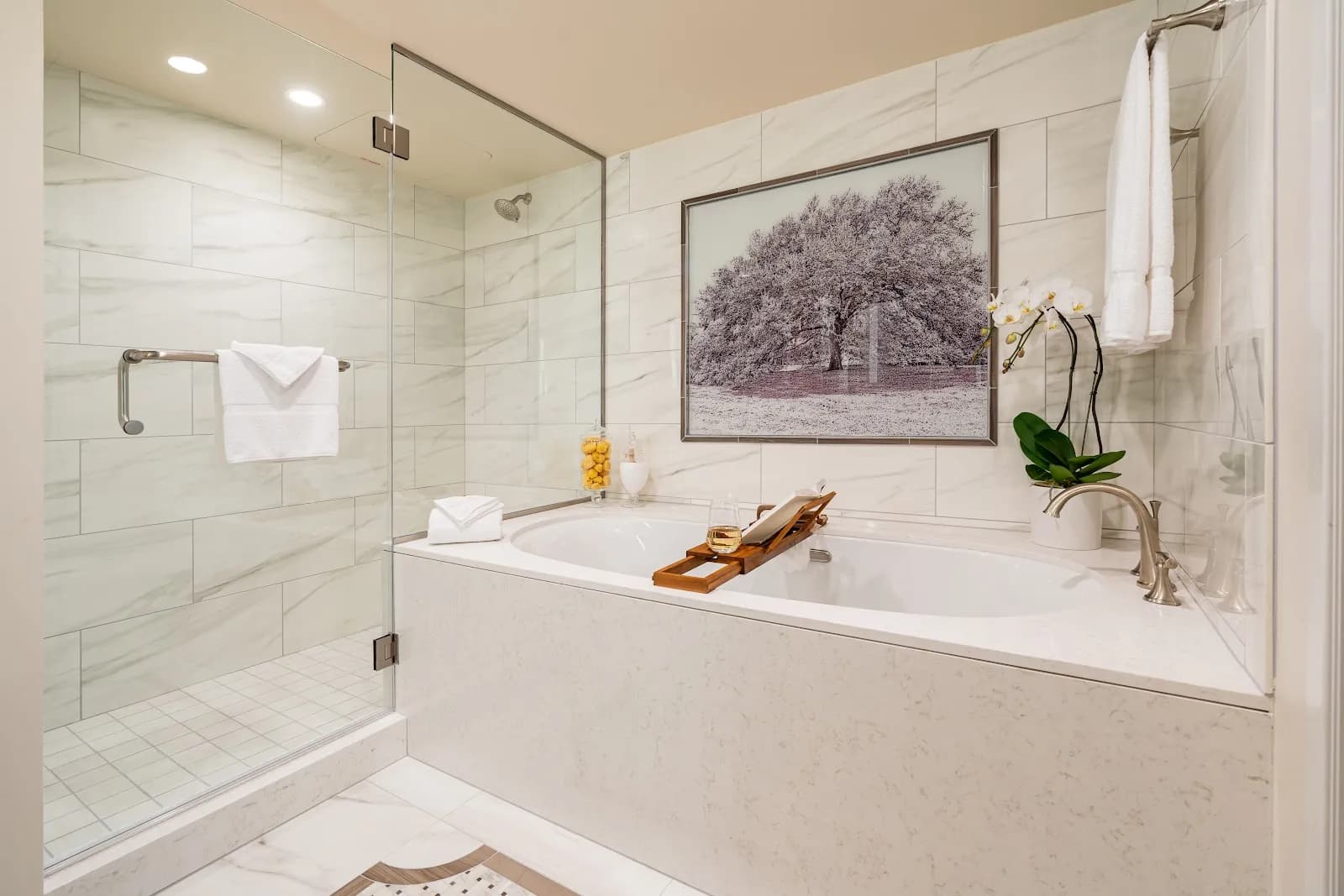 bathroom-bathtub
