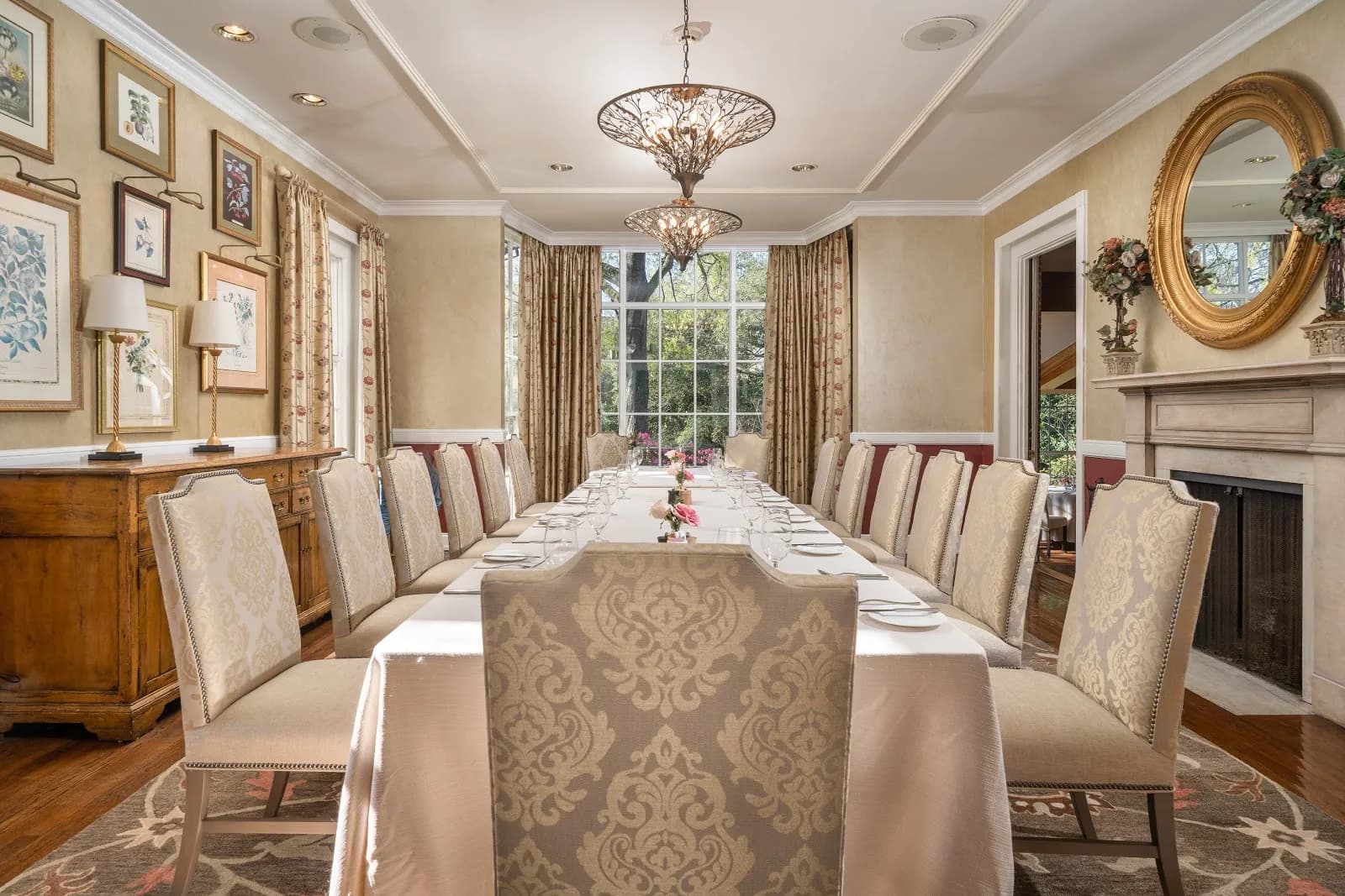 dining-privatediningroom