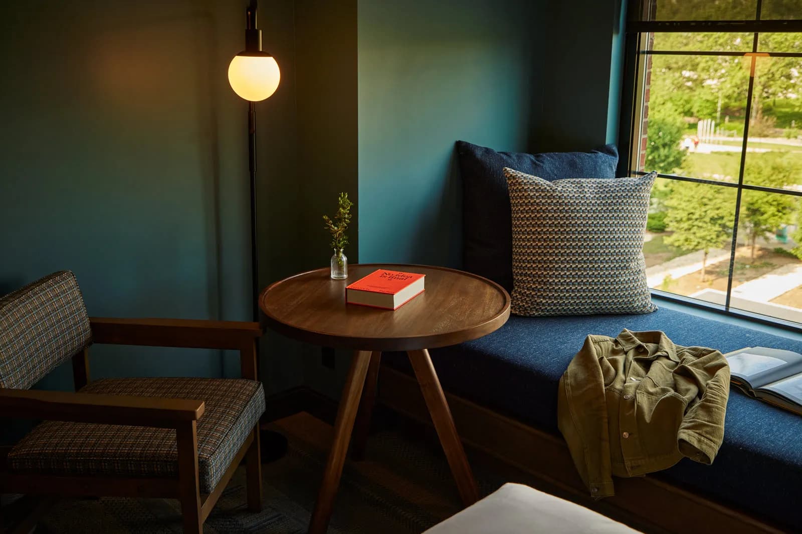 bedroom-windowseat