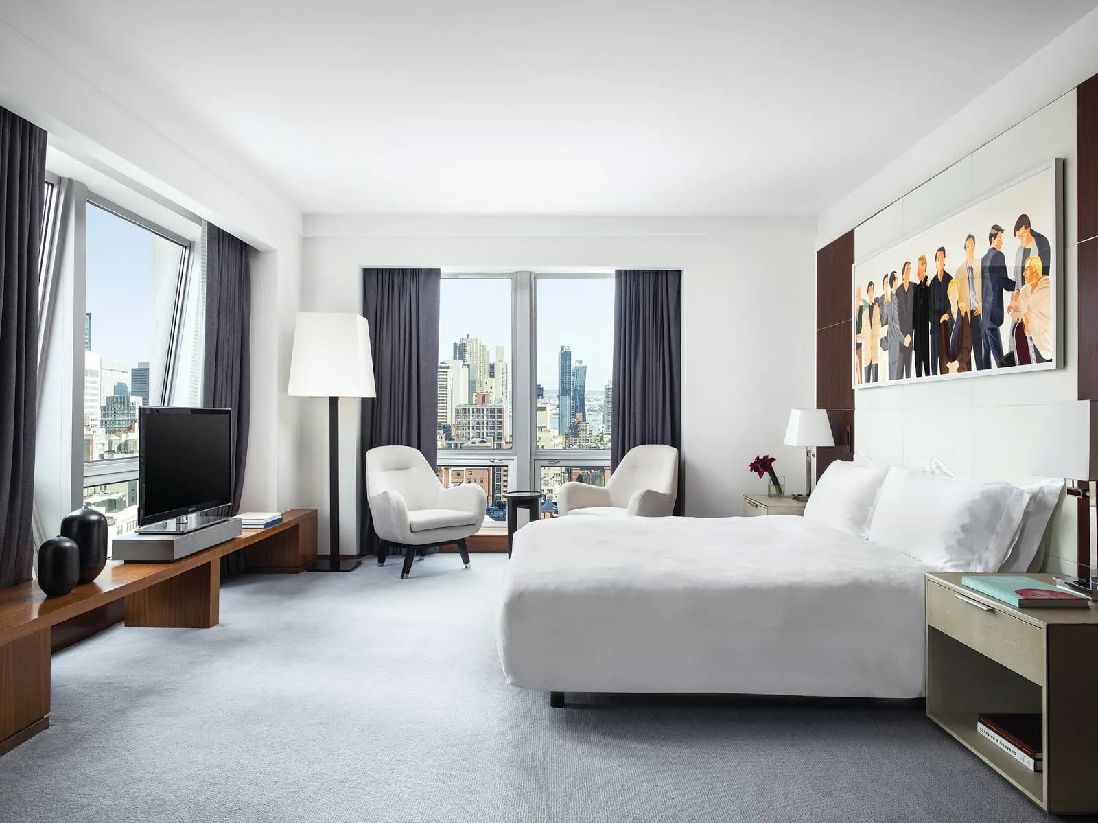 bedroom-kingbed
