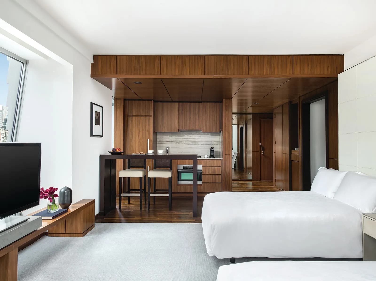 bedroom-suite