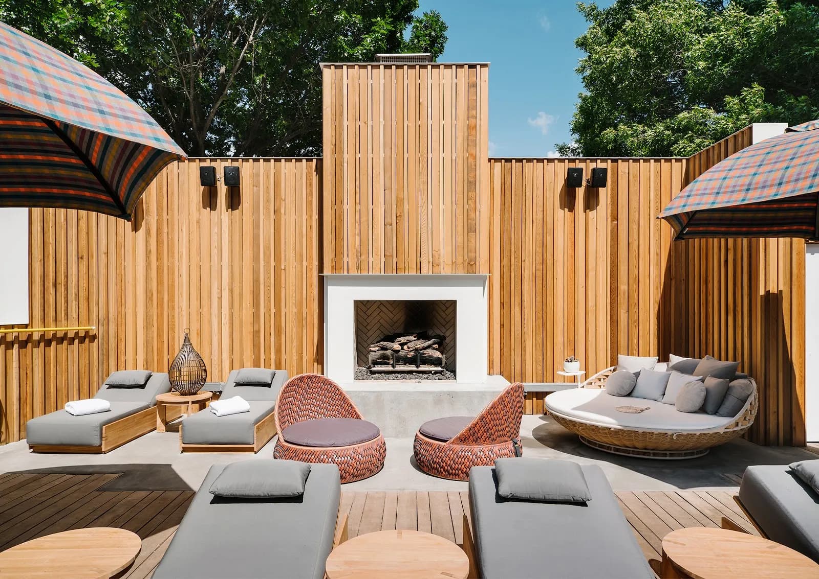 amenities-firepitlounge