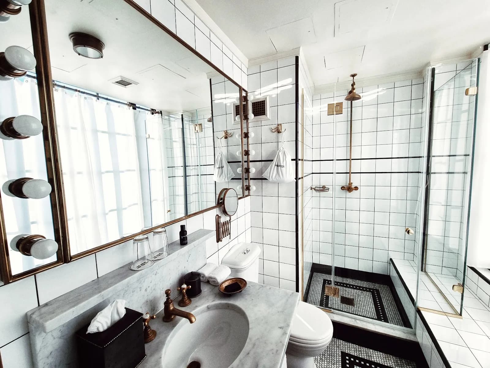 bathroom-shower