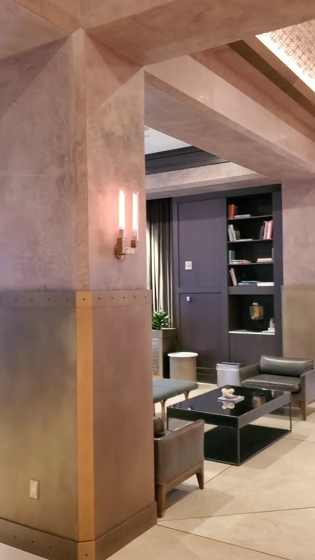 interior-lobby