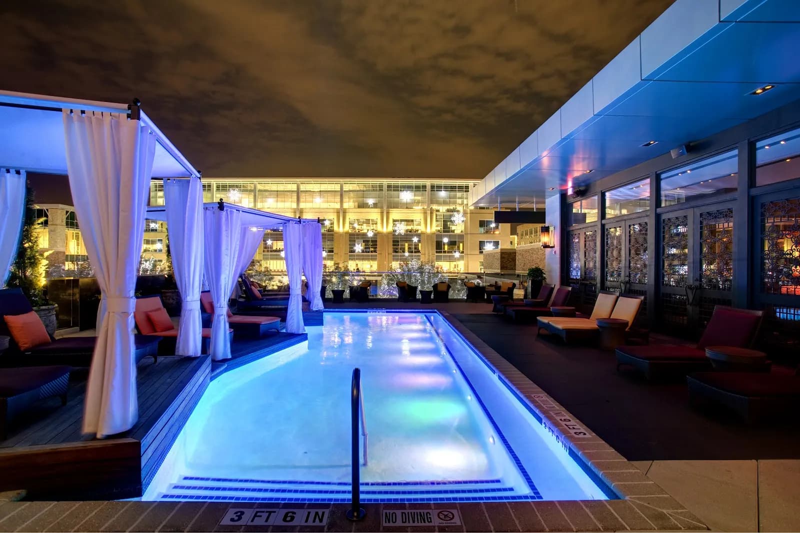 amenities-pool-2